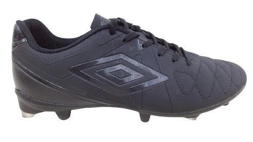 CHUTEIRA UMBRO ATTAK ETERNAL CAMPO 111 - PRETO/PRETO