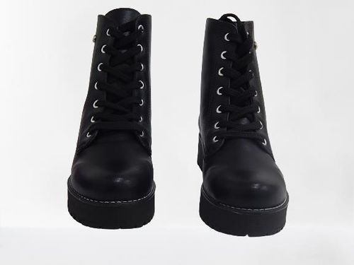 Via Marte Coturno Feminina 22-202 Preto